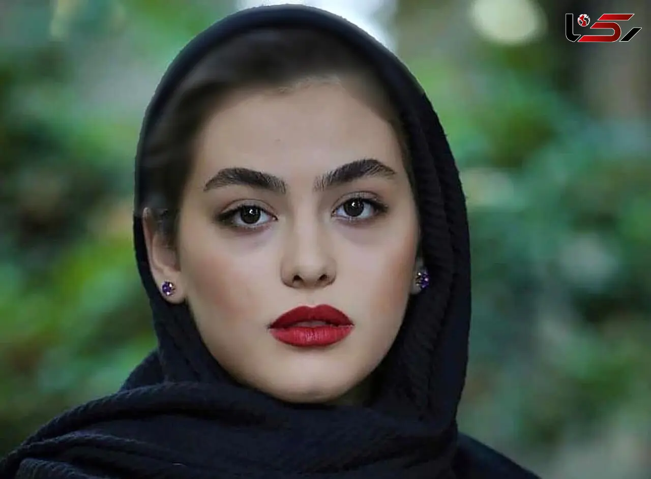 موتورسواری ریحانه پارسا در خیابان‌های استانبول + تصویر