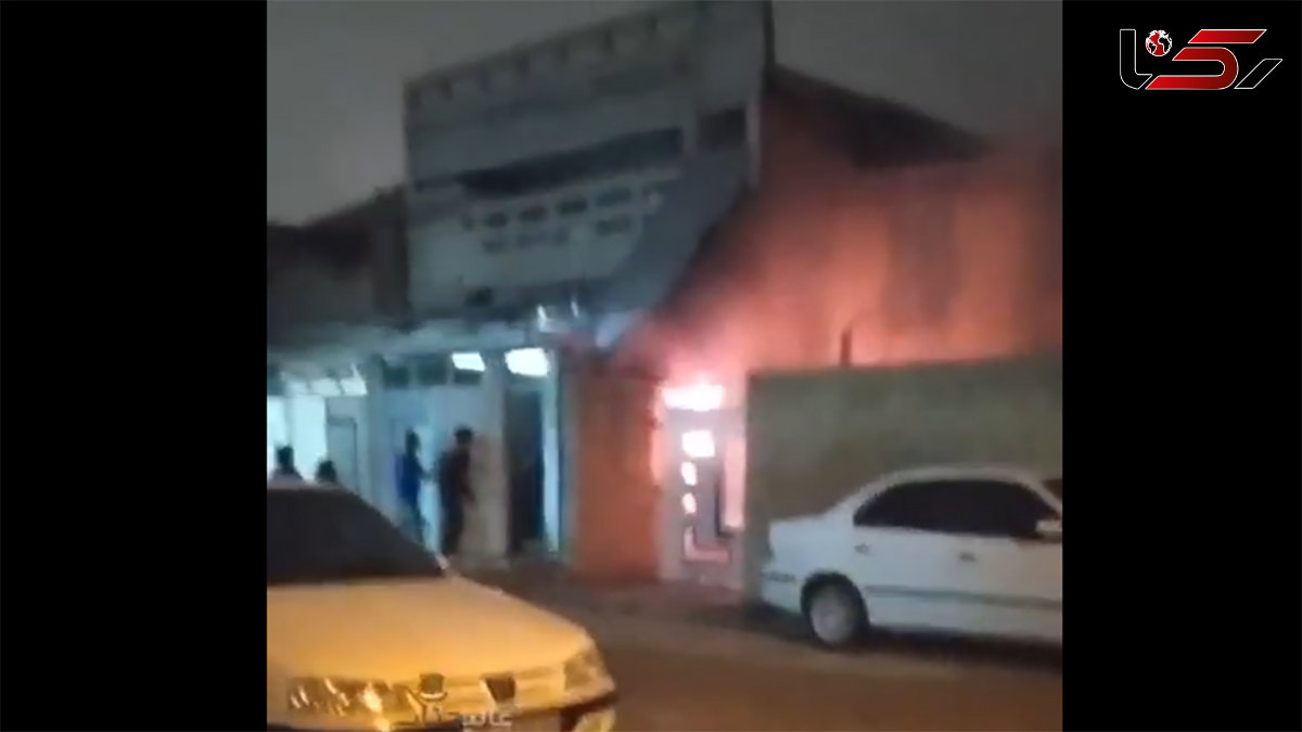 ببینید / تصاویر ترسناک از انفجار و آتش‌سوزی به دلیل اتصالی برق در یک خانه