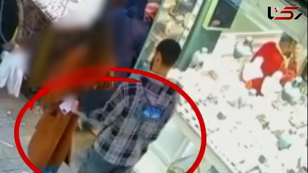 فیلم لحظه سرقت موبایل دختر جوان در تهران در عرض چند ثانیه