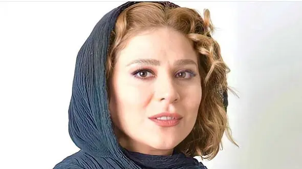  شیک پوشی سحر دولتشاهی همه را مات کرد / خانم بازیگر دل همایون را برد!