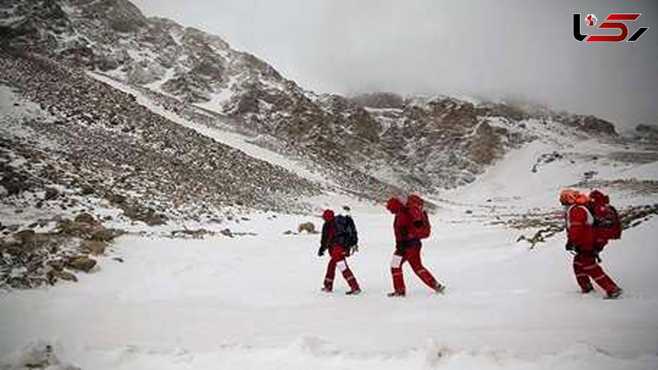نجات موفقیت‌آمیز کوهنورد نهاوندی از ارتفاعات گرین دلفان

