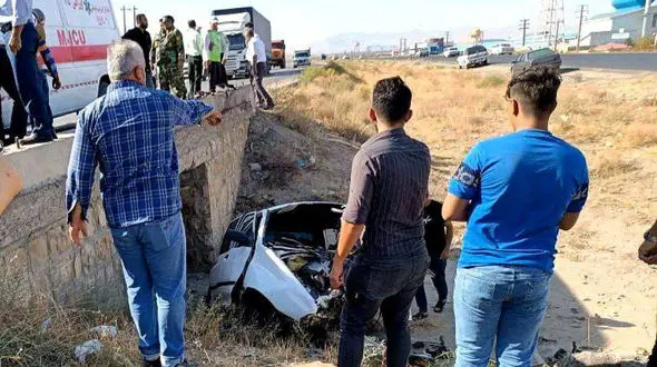 واژگونی خودروی سواری پراید در محور ارومیه به سلماس