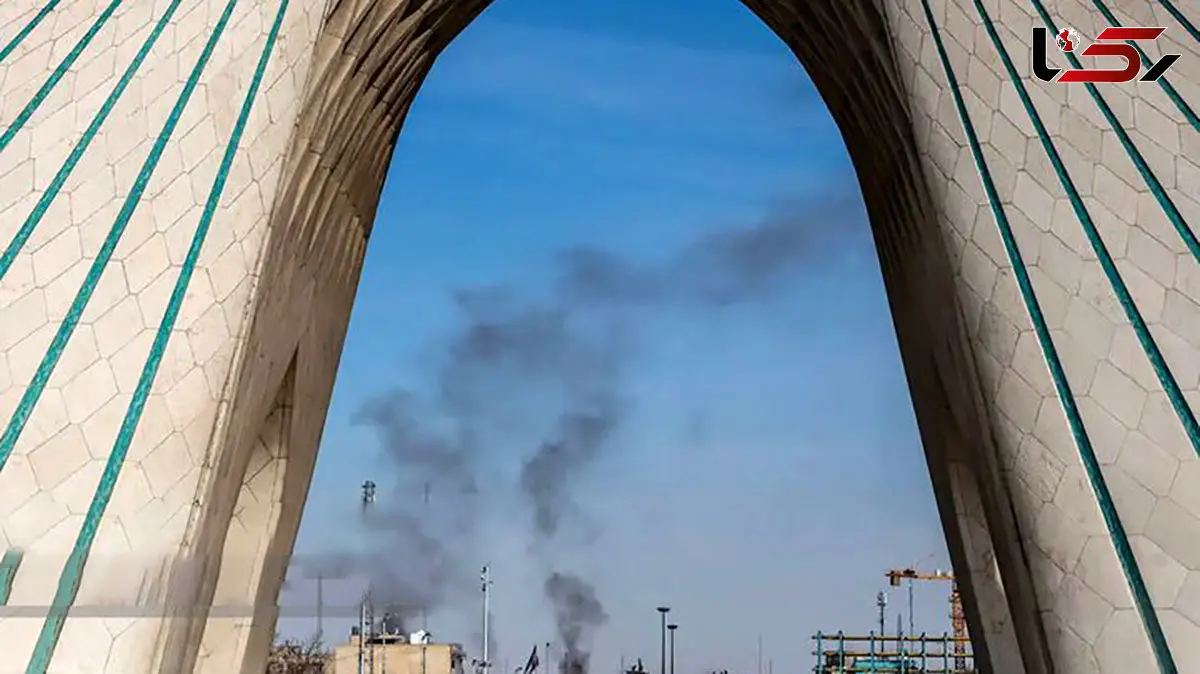 عکس هایی از حمله دشمن به کارخانه و نمایندگی ایران خودرو