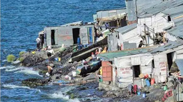 جزیره ای به وسعت یک زمین فوتبال + عکس