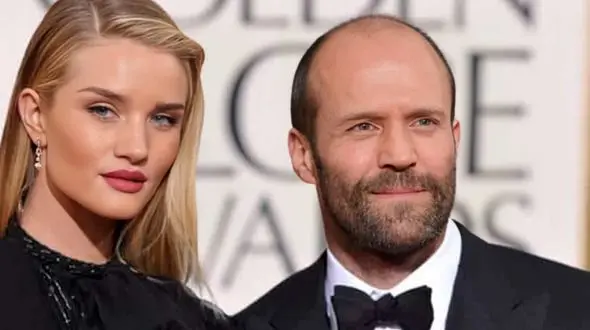 مسلمان شدن بازیگر معروف هالیوودی و همسرش + عکس حجاب شیک و کامل در مسجد!