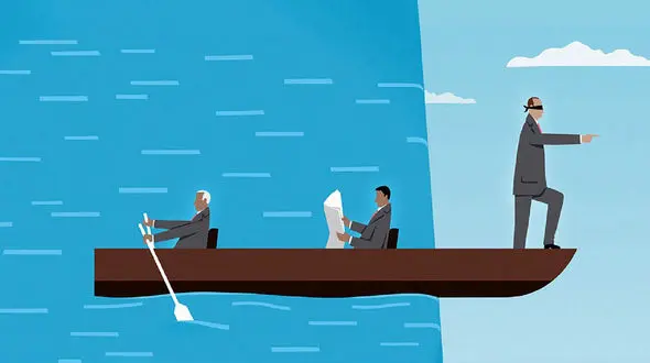 مدیران کوتوله و بحران کوتوله پروری