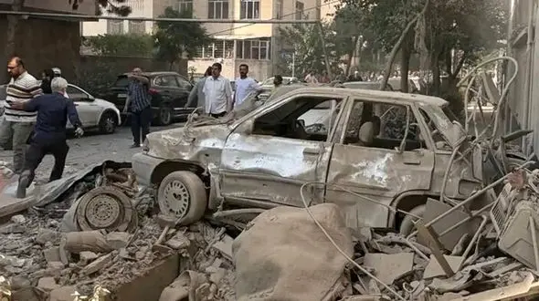 آغاز ارسال پیامک و تشکیل پرونده خسارت خودروهای آسیب دیده در جنگ 12 روزه