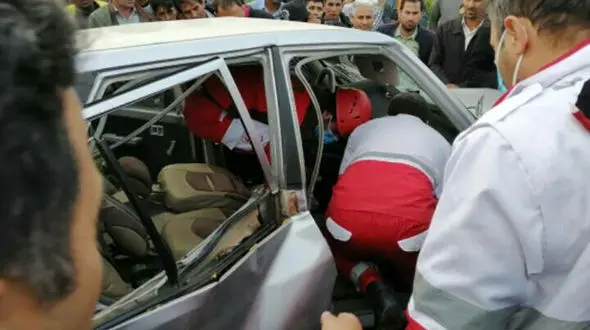 تصادف مرگبار در جاده پارس آباد / راننده سمند گواهینامه نداشت