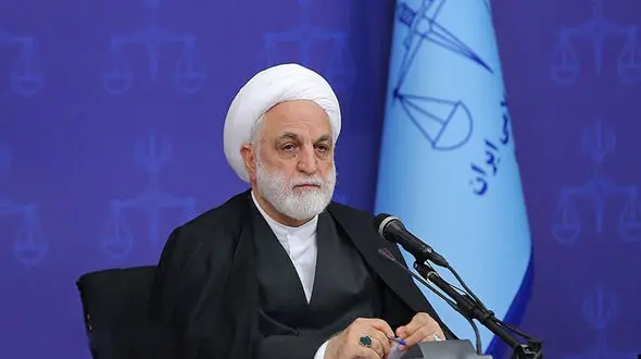 رئیس قوه قضاییه: با کسانی که قصد برهم زدن امنیت کشور را دارند، برخورد شود/ نظام اهل بخشش است اما خیانتکاران را تحمل نمی‌کند