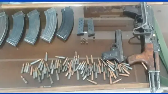 بازداشت 3 مرد مسلح در ساوجبلاغ / اسلحه ها کشف شد