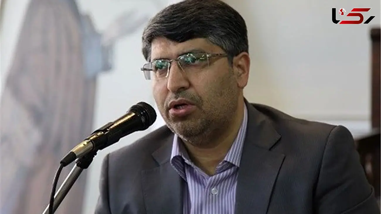 تیم اقتصادی دولت و بانک مرکزی باید پاسخگوی علت افزایش نرخ ارز باشند/ بازار ارز نباید رها باشد