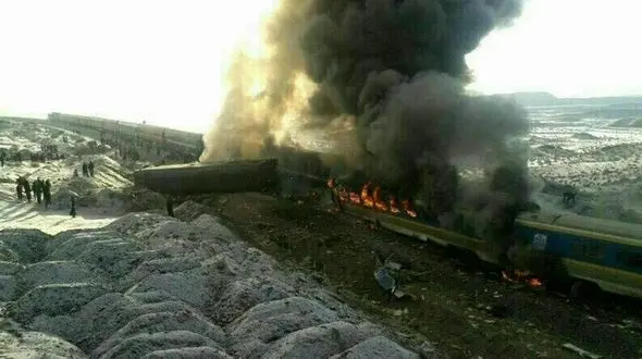 آتش‌سوزی در قطار پردیس تهران ـ مشهد مهار شد
