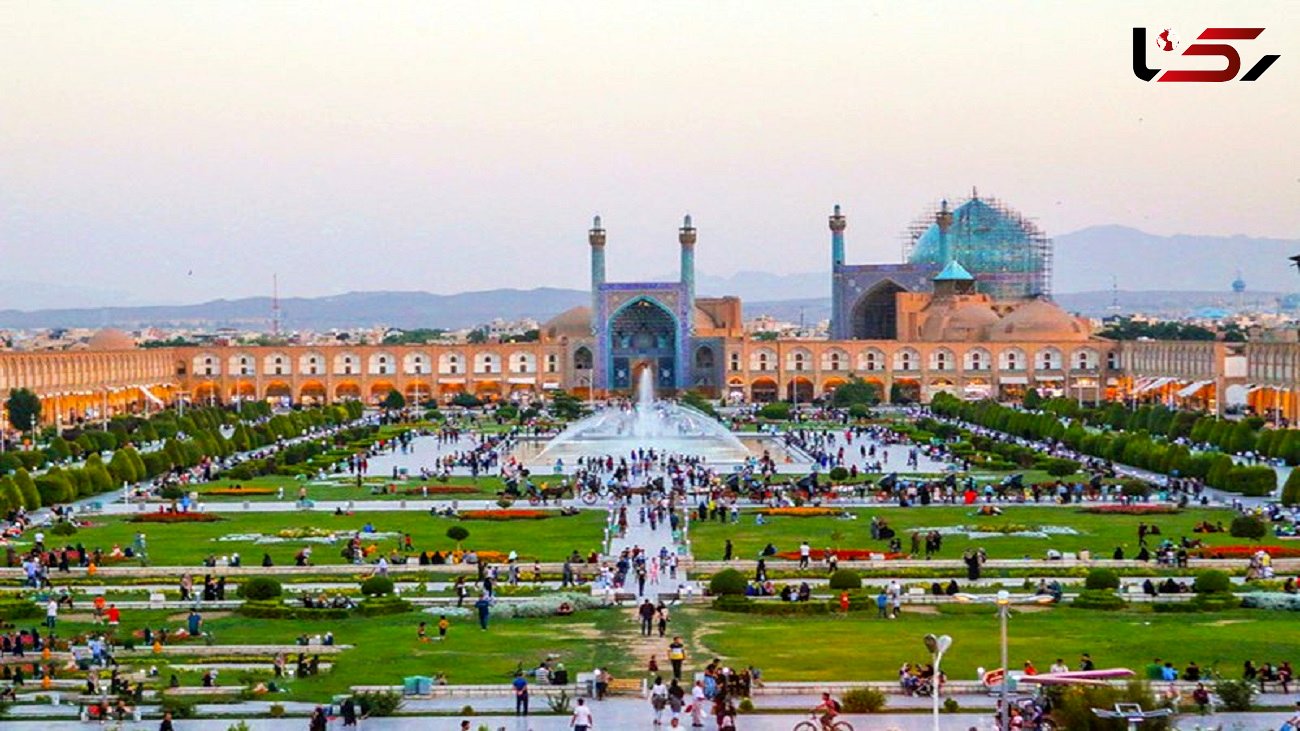 افزایش ساعات بازدید بناهای تاریخی میدان نقش جهان اصفهان