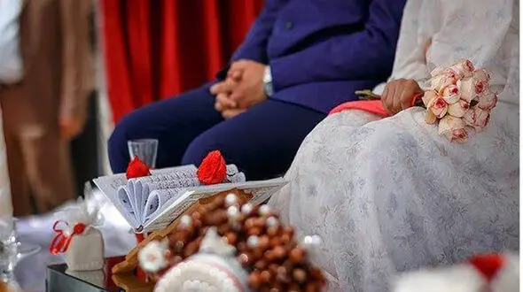 شوخی عجیب عروس هنگام خواندن خطبه عقد مراسم عروسی را بهم زد!
