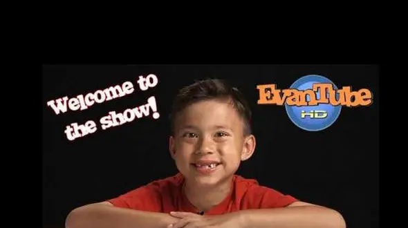 بهترین شغل دنیا در دستان پسر 8 ساله/ بازی تبدیل به شغل شد