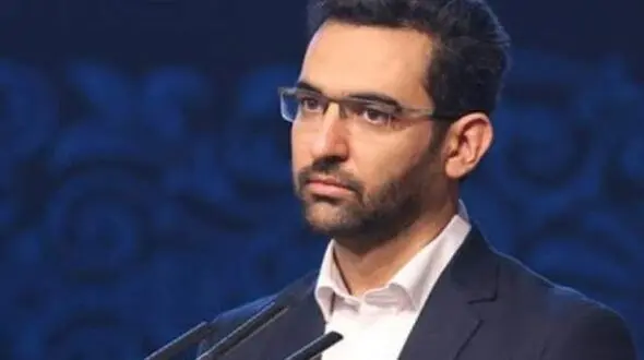 واکنش آذری جهرمی به فینالیست شدن پرسپولیس + عکس