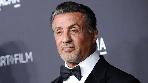 ماجرای آزار شیطانی دختر 16 ساله برای بازیگر معروف +عکس