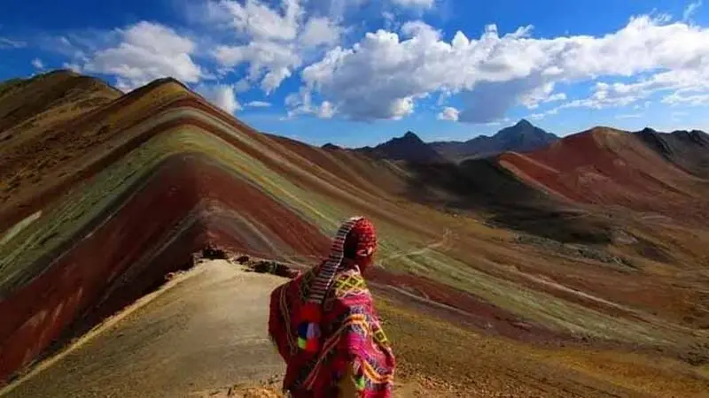 کوه رنگی