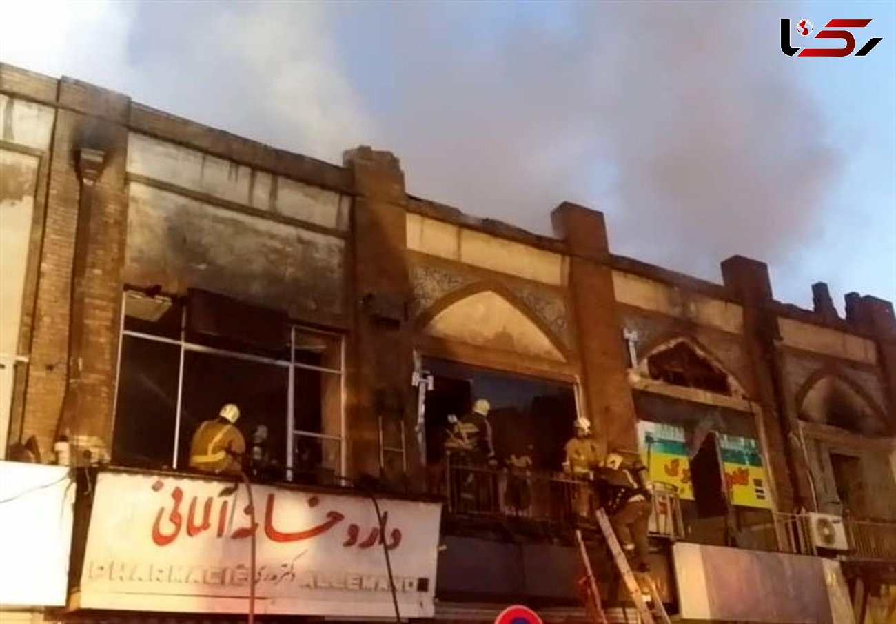  شهردار منطقه 12 تهران درباره  آتش سوزی چهارراه استانبول چه گفت؟ + فیلم