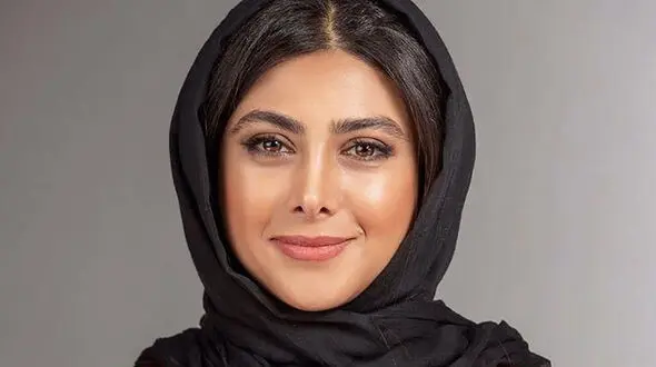 تصویری از آزاده صمدی ببینید ! + عکس