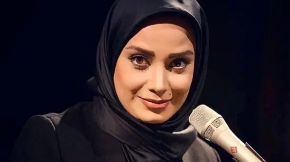 نگاهی به استایل تابستانی و سفید صبا راد در بالکن خانه اشان در ترکیه / زندگی در برج های اعیانی + عکس