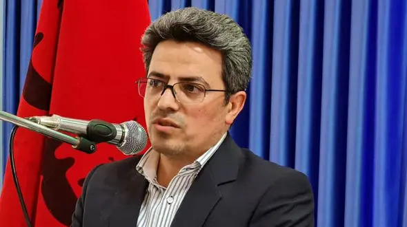 بازداشت مامور قلابی سازمان بازرسی کشور در حال اخاذی از روسای ادارات