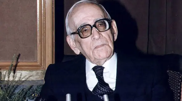 خانه شیک و سلطنتی پروفسور محمود حسابی / هم باغِ هم موزه ! + عکس ها 