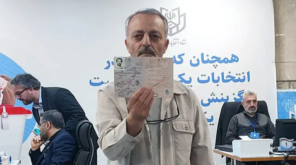زریبافان  کاندیدای چهاردهمین انتخابات ریاست جهموری شد