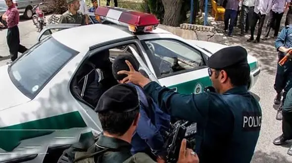 سارق جوان در صحنه سرقت دستگیر شد