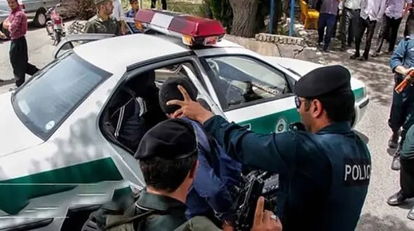 سارق جوان در صحنه سرقت دستگیر شد