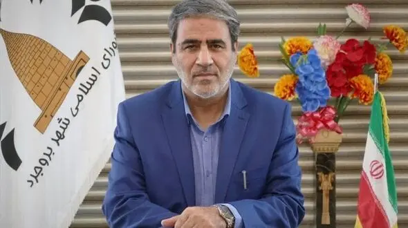 مخالفت شورا با استعفای شهردار بروجرد