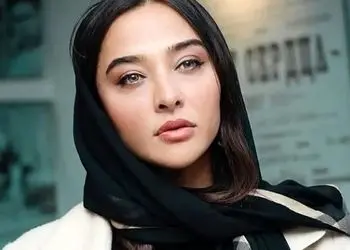 نگاهی به چیدمان عمارت باشکوه آناهیتا درگاهی؛ نمادی از معماری اصیل قاجار/ شمعدان شاه عباسی، شومینه، تابلو نقاشی، کتابخونه، مجسمه کوبیسم و...