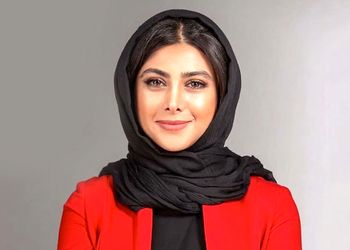 عکسی از آزاده صمدی با استایل نوجوون ها وایرال شد