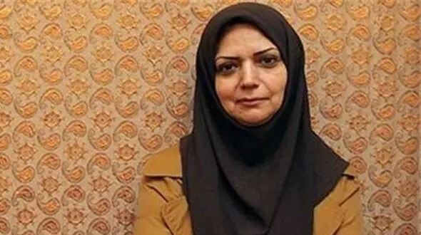 فیلم / نگاهی به چیدمان شاهانه خانه شبیه به کاخ  الهه رضایی مجری محبوب کودکان / همه چیز آنتیک و اعلا