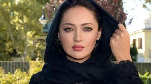 گریم نیکی کریمی «محبوبه» در پشت صحنه سریال «کیمیا»؛ سال 1394