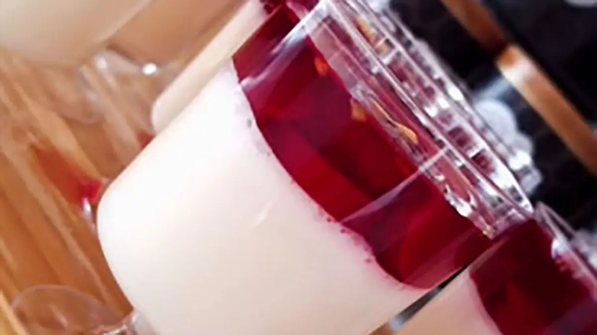 آموزش یه دسر خوشمزه و شیک با موادی که تو خونه همه ماهاست