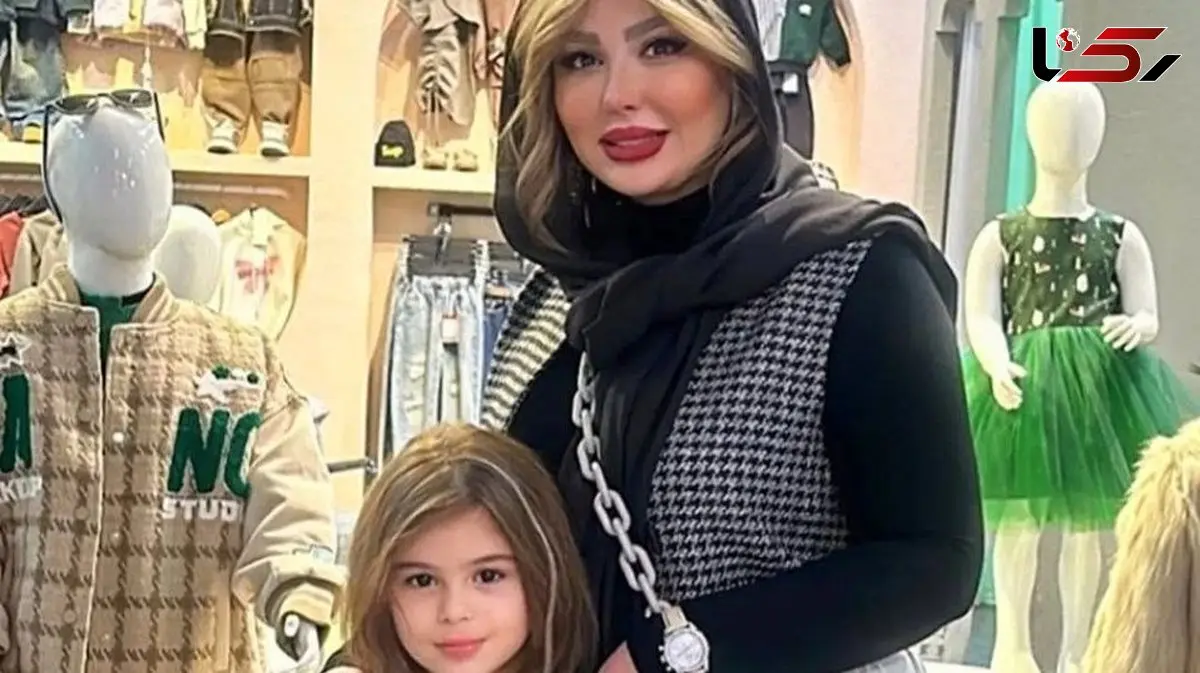 عکس/ خوشگذرونی نیوشا ضیغمی به همراه دخترش در یک خانه تاریخی