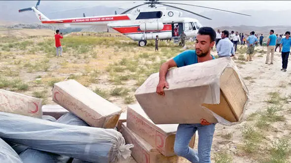 امدادرسانی به بیش از 2 هزار نفر در مناطق سیل زده /12 کشته