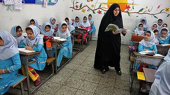 داوطلبان معلمی بخوانند / نتایج آزمون استخدام آموزگار و دبیر چه زمانی اعلام می‌شود؟