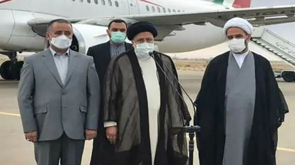 رئیسی در فرودگاه سمنان: ظرفیت‌های مناسب تولیدی در کشور باید بهره‌برداری شود 