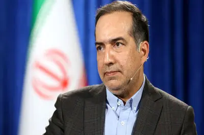 عقل ِ سرد؛ یادداشت پر نکته حسین انتظامی درباره علی لاریجانی