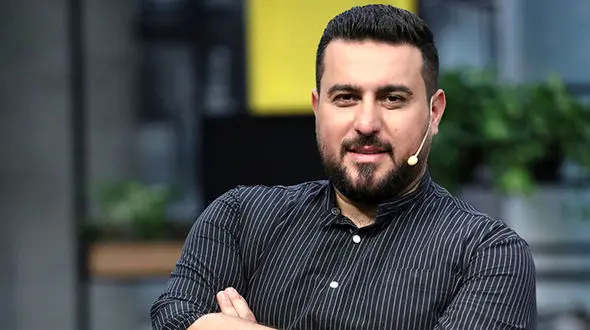 محسن کیایی / عکس خیلی متفاوت و دیده نشده از دوران کودکی محسن کیایی 