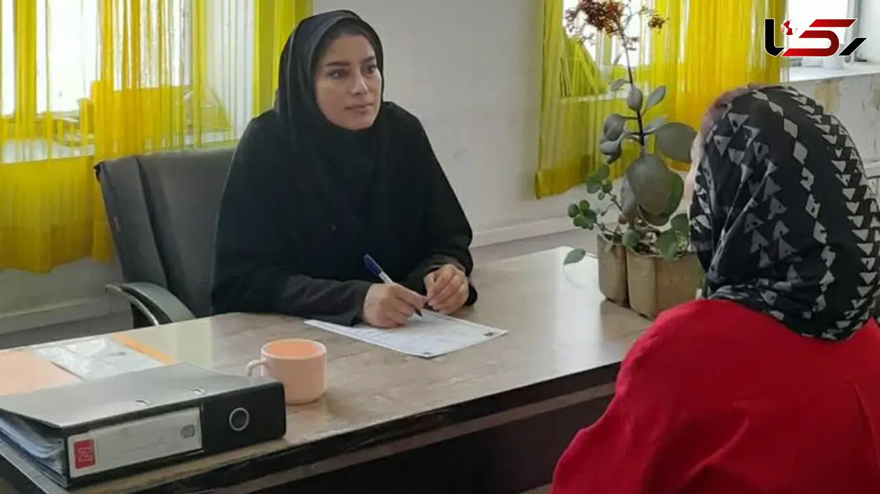 روز اول : مادرم رو از خانه بیرون انداخت / روز دوم : گرسنه بودیم با اعتراضم منو یعنی دخترش رو هم بیرون انداخت