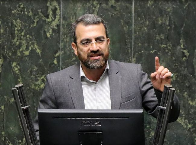 وزیر نیرو آمارهای کذب ارائه می‌ دهد / مجلس نمی‌ تواند در برابر تعطیلی صنایع سکوت کند