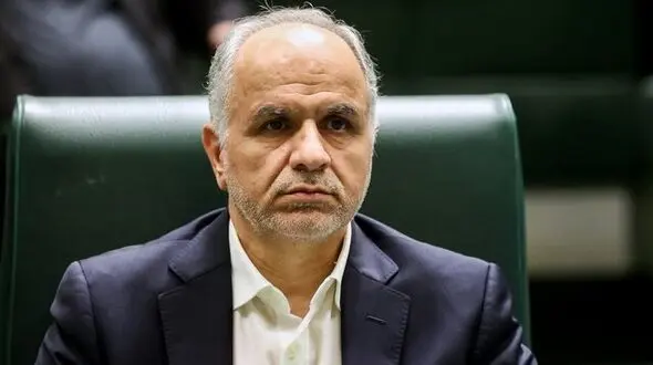 وزیر دادگستری: وضعیت ممنوع الخروجی افراد باید حتماً به آنها اطلاع داده شود