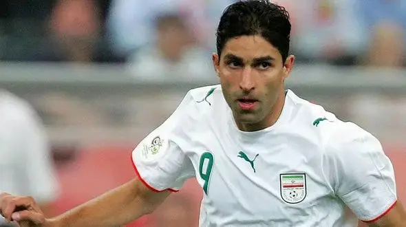 عکس دختر زیبای وحید هاشمیان در گذر زمان / بعداز 16 سال چقدر جذاب شده !