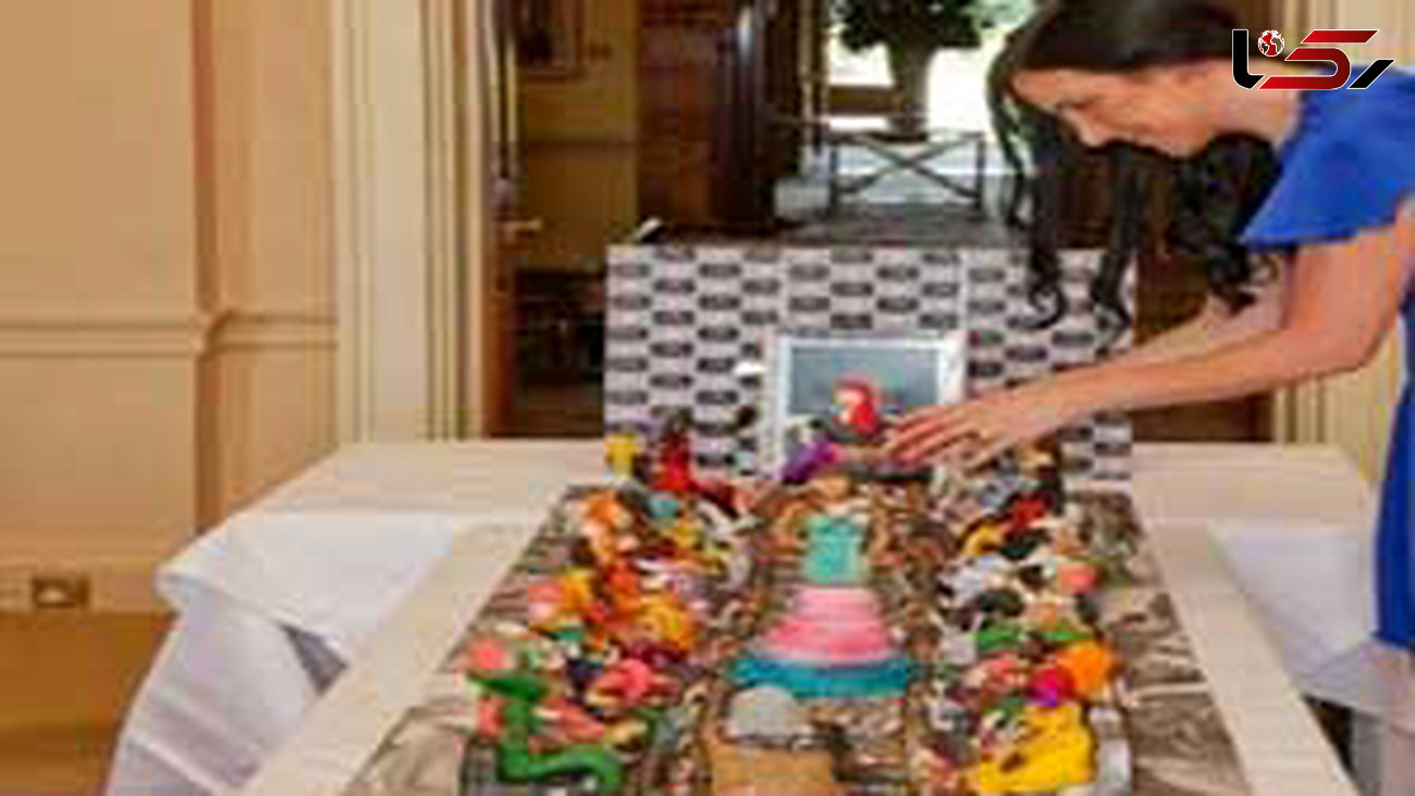 عکس های دیدنی از گران ترین کیک جهان با قطعه های الماس +عکس 
