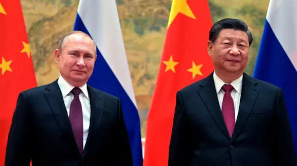 Xi: 
China-Russia Relations Exemplify Major-Country Cooperation