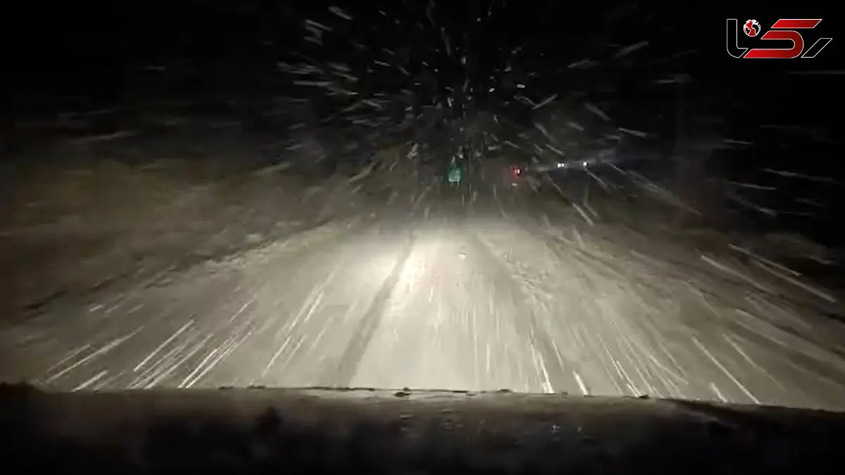 فیلم ادامه بارش شدید برف در مسیر سمیرم به شهرضا