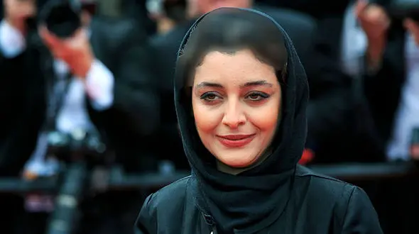 زیباترین عکس ساره بیات و همسرش سر سفره عقد با لباس عروس!